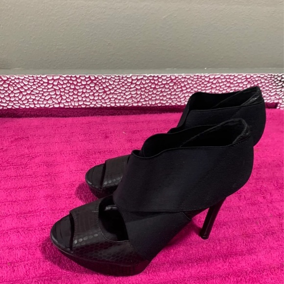 Jessica Simpson - Picture 5 of 6